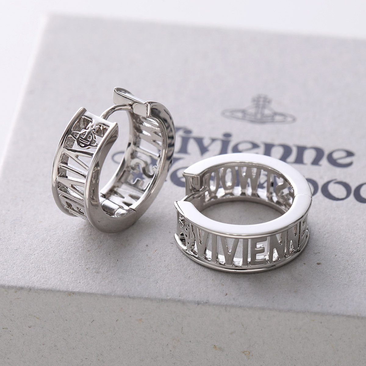Vivienne Westwood（ヴィヴィアンウエストウッド） ピアス WESTMINSTER
