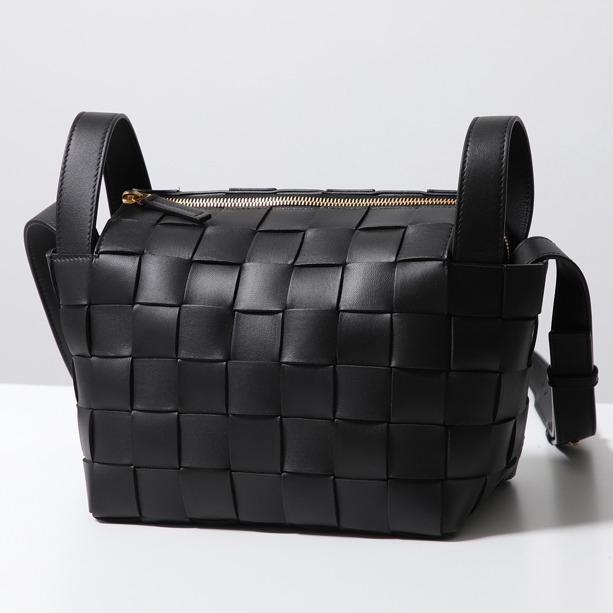 美品BOTTEGA VENETA ショルダーバッグ旅行鞄 バッグ
