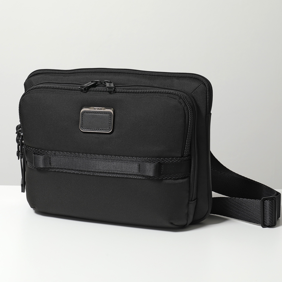 TUMI トゥミ ショルダーバッグ Alpha Bravo アルファブラボー