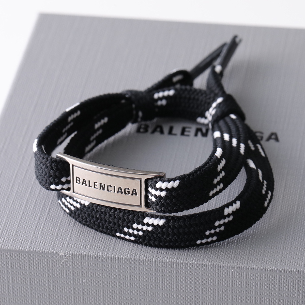 【BA25SS301】BALENCIAGA メンズブレスレット 830578 TZX1S 楽天市場】BALENCIAGA バレンシアガ メンズブレスレット 830578