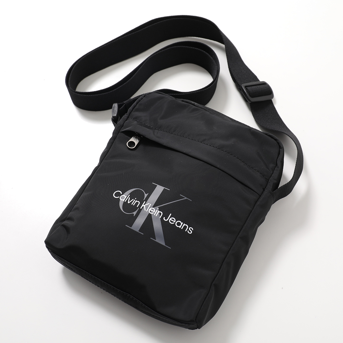 Calvin Klein CALVIN KLEIN JEANS カルバンクライン ジーンズ