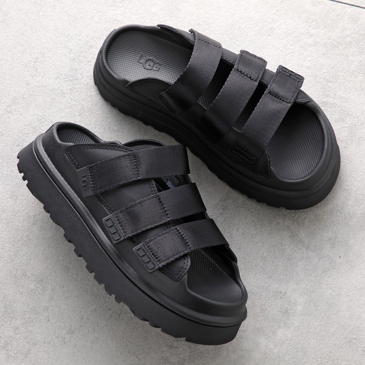 UGG GOLDENGLOW BLACK アグ ゴールデングロウ　23 36 UGG GOLDENGLOW アグ ゴールデングロウ サンダル（サンダル