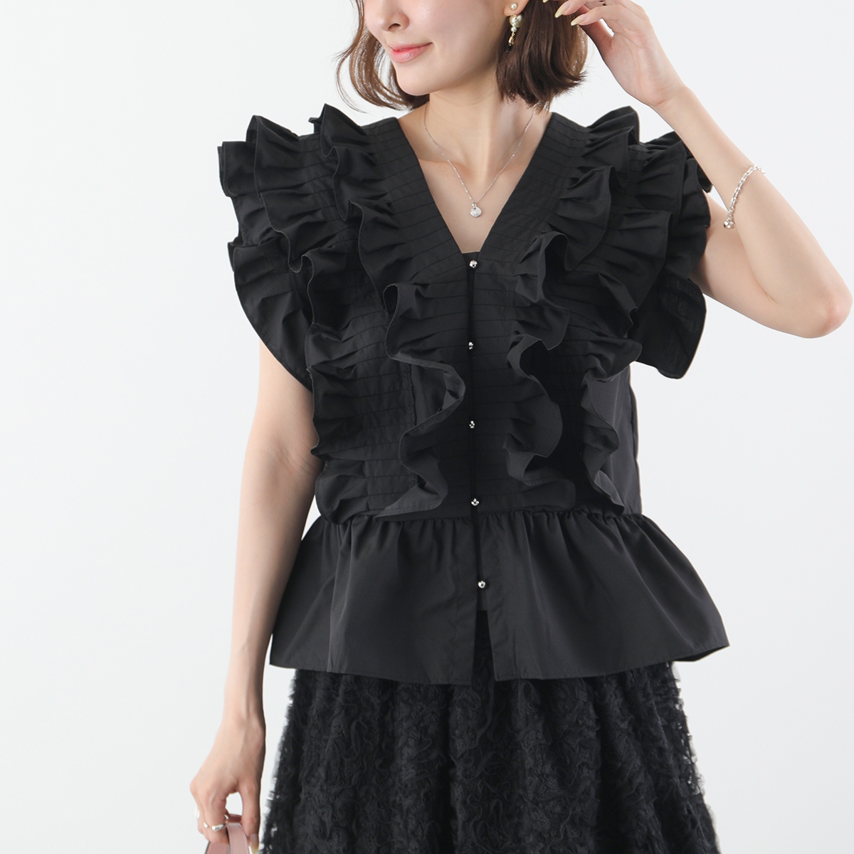 美品 コーチ ☆ ノースリーブ シャツ 花柄 黒 2 フリルレース パールボタン ブラウス レディース 長袖 花柄 シャツブラウス 袖レース トップス 春