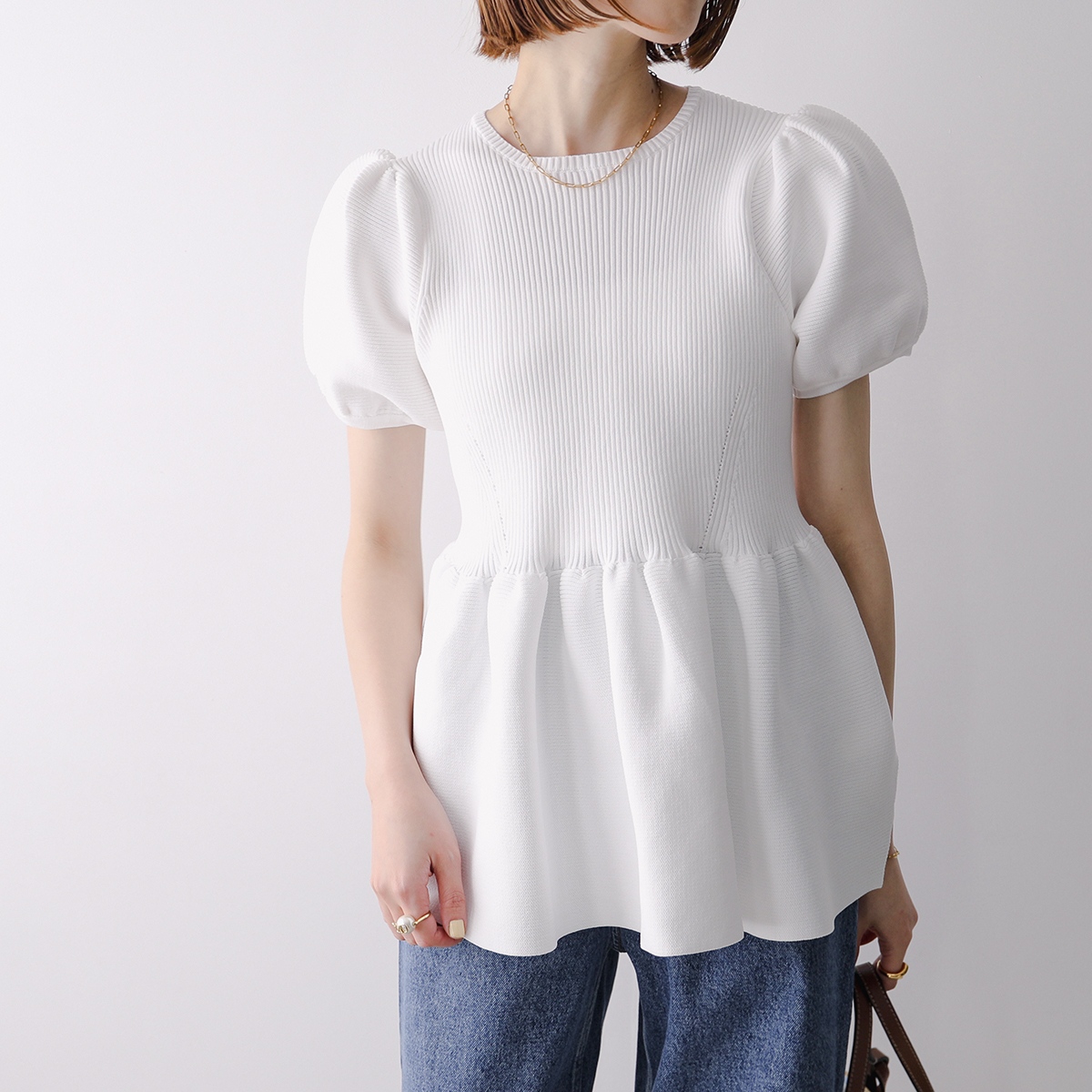 【SALE】PICCIN PERLA ピッチンぺルラ 即日発送  パフスリーブペプラムニット 906500 半袖 Tシャツ レディース ペプラム 半袖ニット パフスリーブペプラムニット | PICCIN (ピッチン) 公式通販