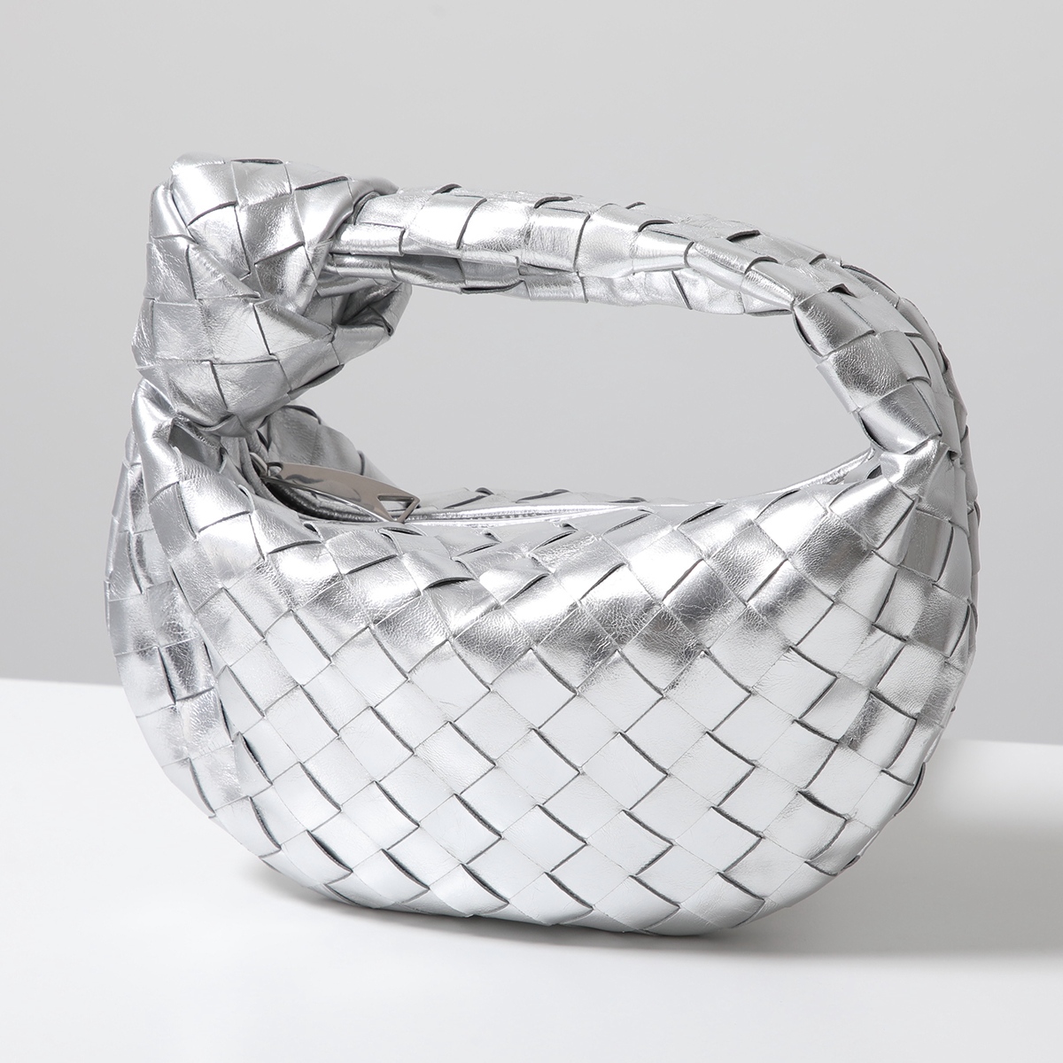 BOTTEGA VENETA（ボッテガ・ヴェネタ） ハンドバッグ MINI JODIE ミニ