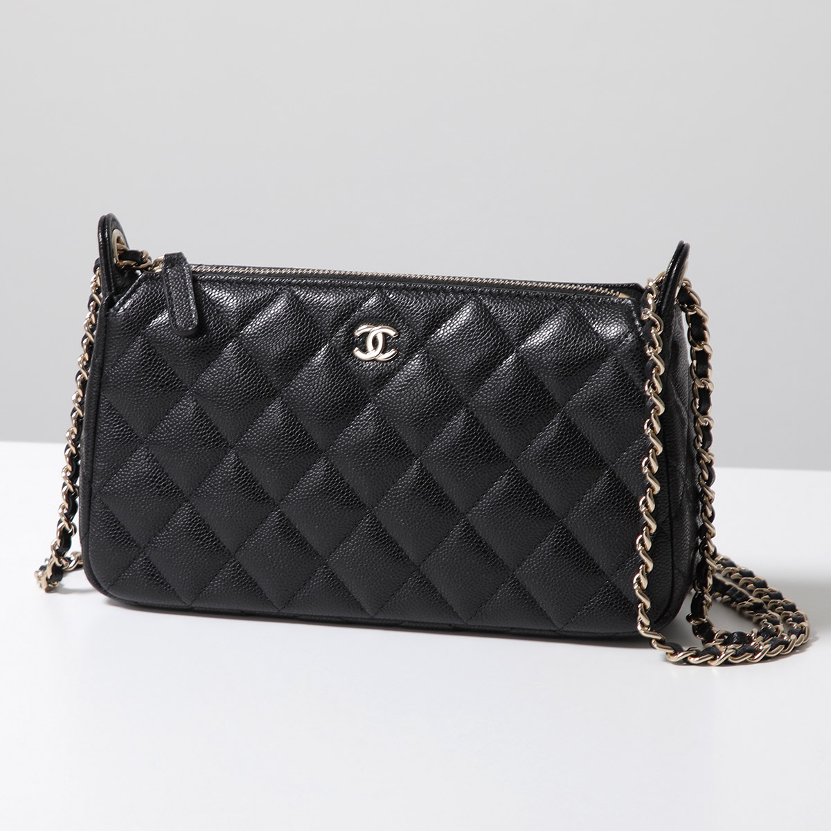 CHANEL シャネル ショルダーバッグ MATELASSE マトラッセ AP4704