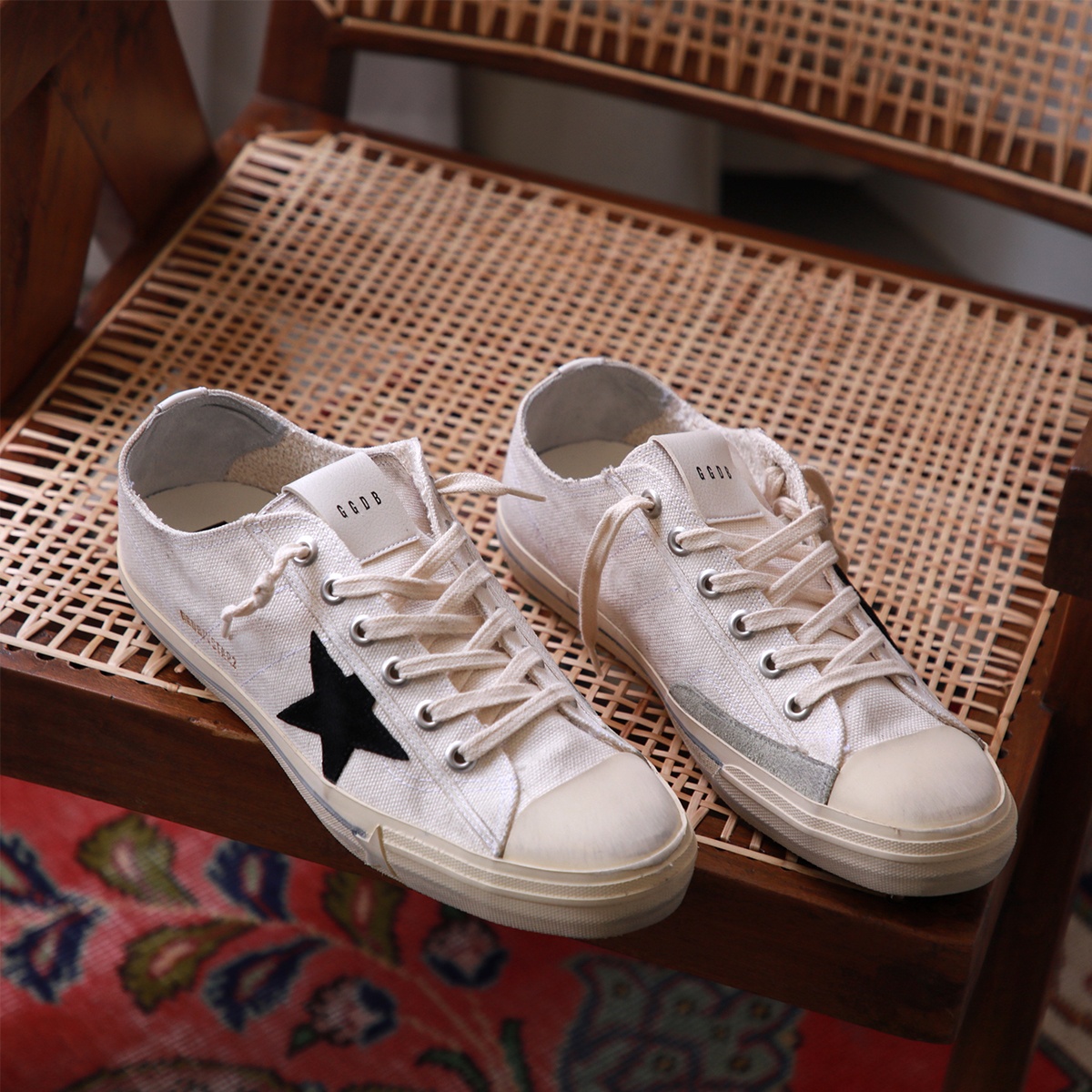 即完売品‼️GOLDEN GOOSE ゴールデングース RUNNING 美品 37 楽天市場】GOLDEN GOOSE ゴールデングース スニーカー RUNNING