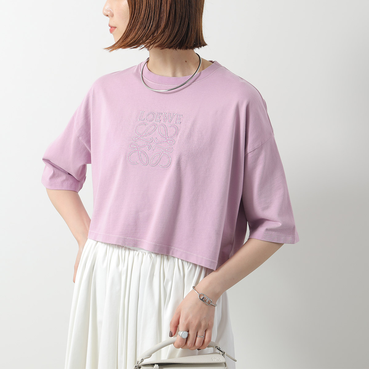 美品　LOEWE ロエベ アナグラム　半袖クロップド丈Tシャツ　ブラック 新品未使用】LOEWEロエベ アナグラム刺繍 Tシャツ サイズXS