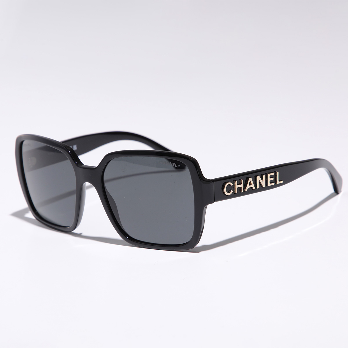【極美品・正規品】CHANEL シャネル サングラス ココマーク レディース 極美品・正規品】CHANEL シャネル サングラス ココマーク ケース