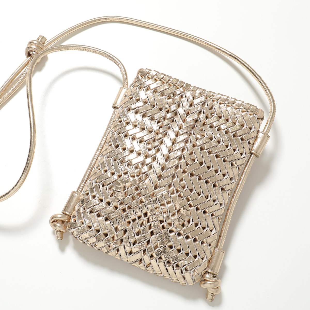 ANYA HINDMARCH ショルダーバッグ Neeson ニーソン 201681 ANYA HINDMARCH アニヤハインドマーチ ショルダーバッグ Neeson