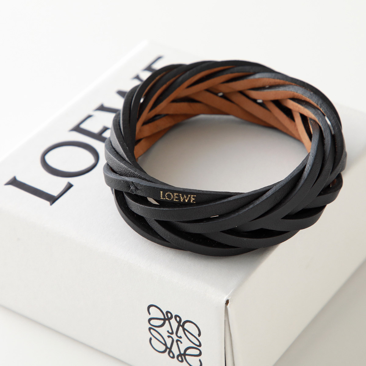 ◆美品 LOEWE ロエベ バングル ブレスレット レザー ロゴ LOEWE ロエベ レザーブレスレット/バングル/TWIST BANGLE