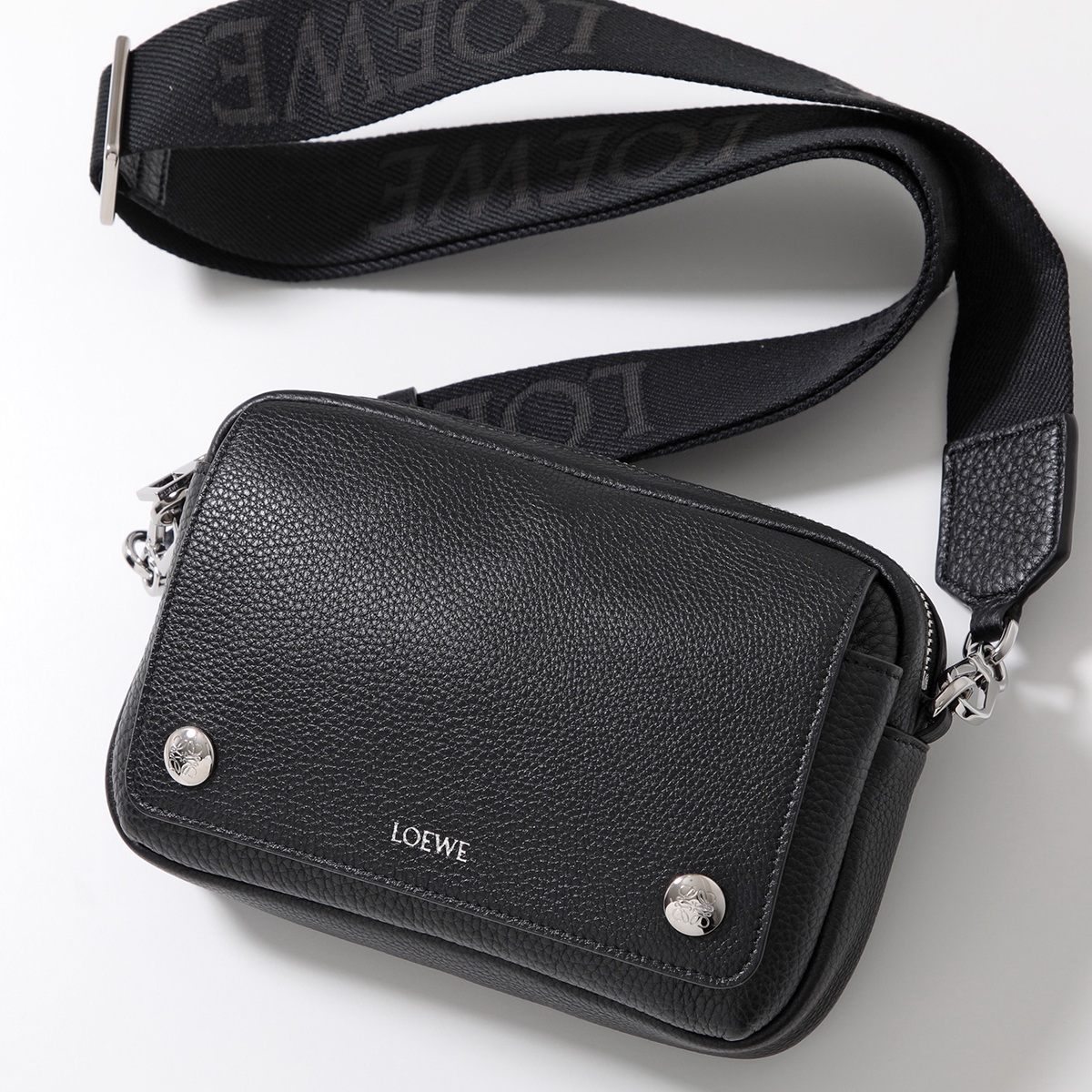 新作　LOEWE ペブル メッセンジャーバッグ スモール ブラック 楽天市場】LOEWE ロエベ ショルダーバッグ PEBBLE MESSENGER