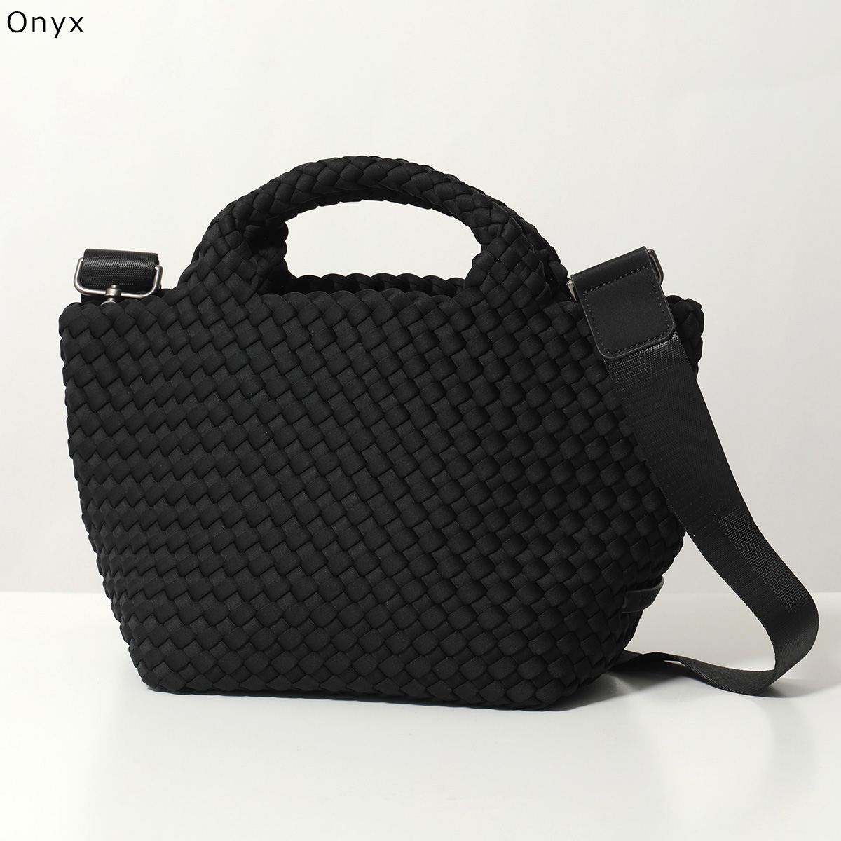 ナパ ショルダーバッグ S刺繍 ハンドバッグ 黒 セール】 Pomme d'espoir サック ア ラ モード ミニハンドバッグ