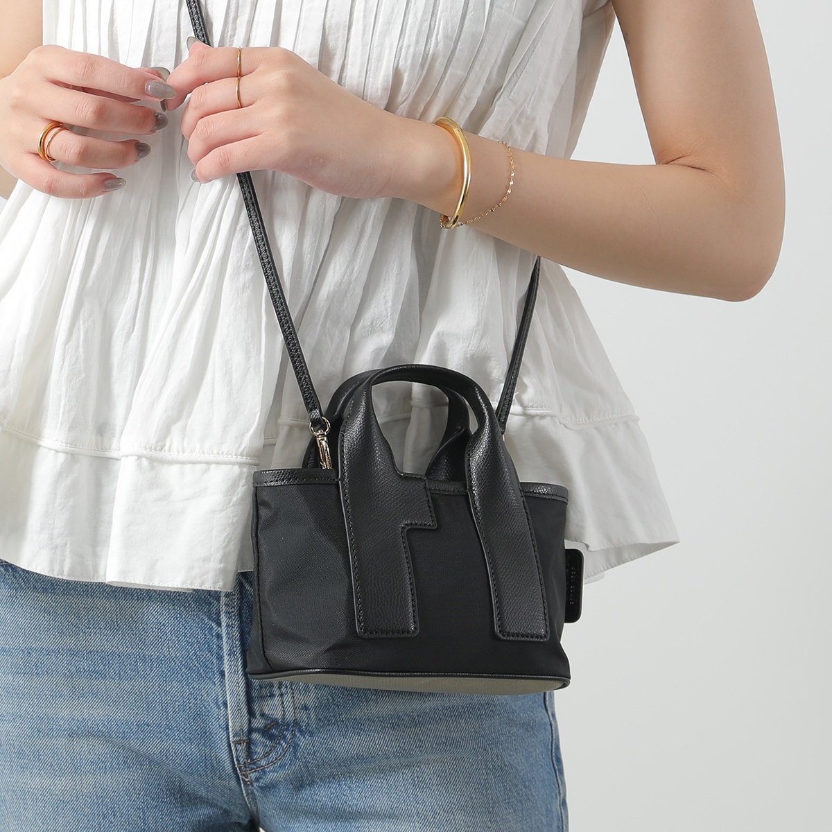 フルラ FURLA ハンドバッグ ミニバッグ PIUMA ショルダーバッグ 楽天市場】フルラ FURLA ハンドバッグ ピューマ ミニバッグ