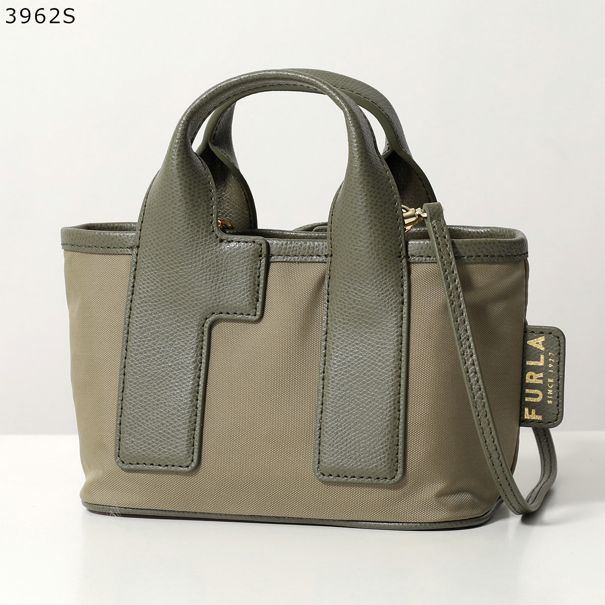 FURLA（フルラ） ショルダーバッグ PIUMA MINI ピューマ WE00619