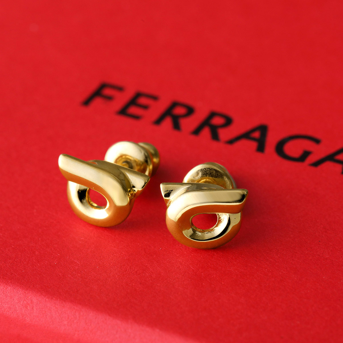 FERRAGAMO フェラガモ ピアス 76 0697 レディース ガンチーニ