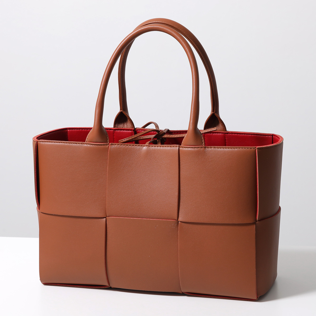 BOTTEGA VENETA レディーストートバッグ｜バッグ｜ファッション