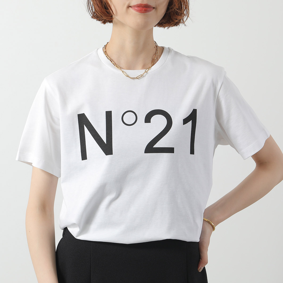 ヌメロヴェントゥーノ Tシャツ ヌメロヴェントゥーノ N21 ロゴ 半袖T-シャツ （WHITE