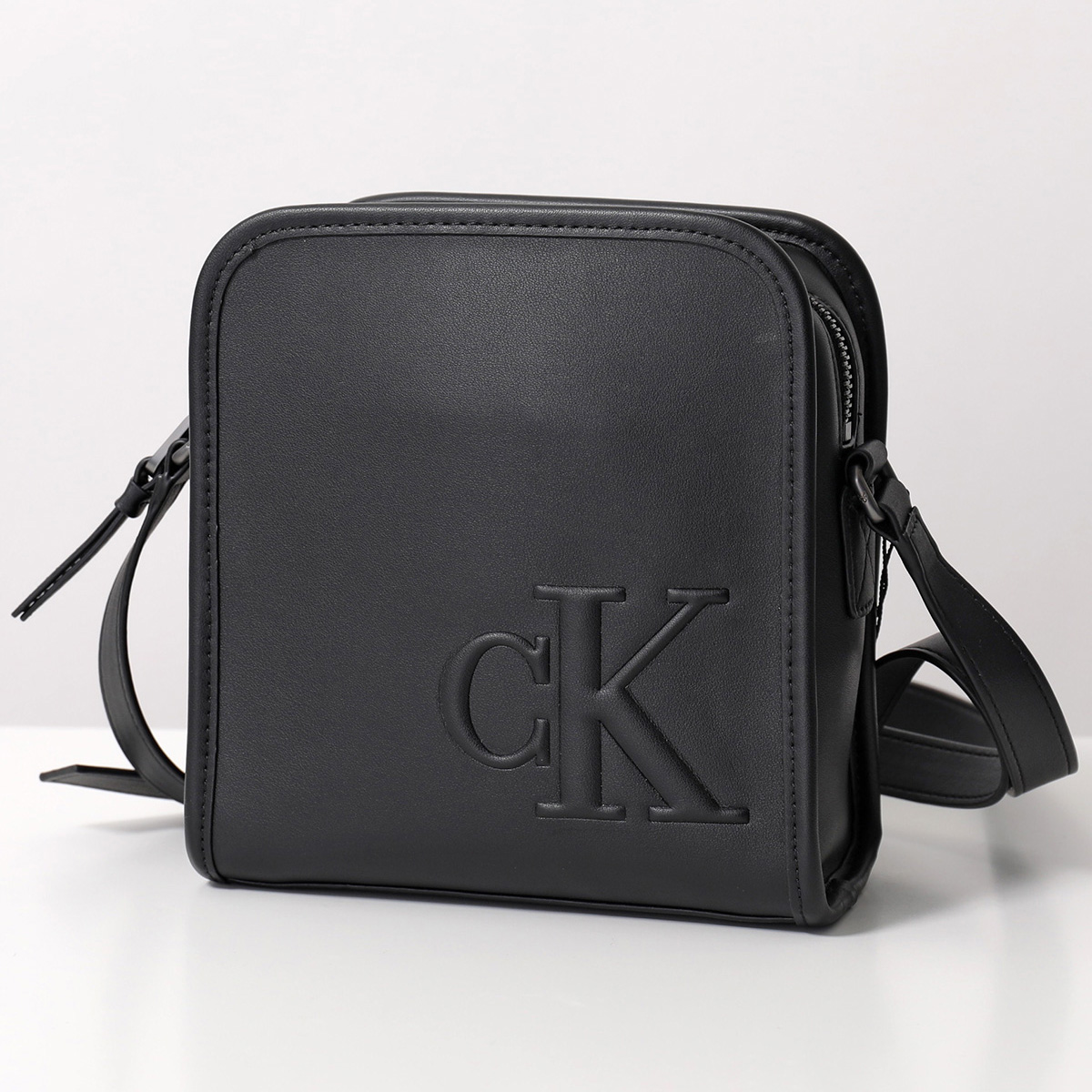 【 】CKJeans スリックショルダーバッグ◆送料無料◆ 口コミ・レビュー｜【CALVIN KLEIN】CK Jeans スリック