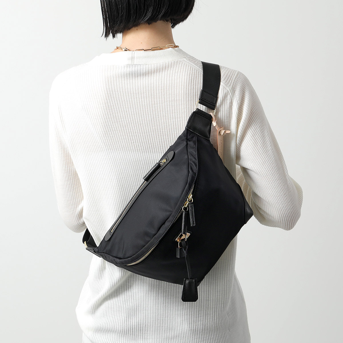 mica della valle ボディバッグ Fionda NA-0051CL ナイロン mica della valle ミカデラヴァッレ ボディバッグ Fionda NA