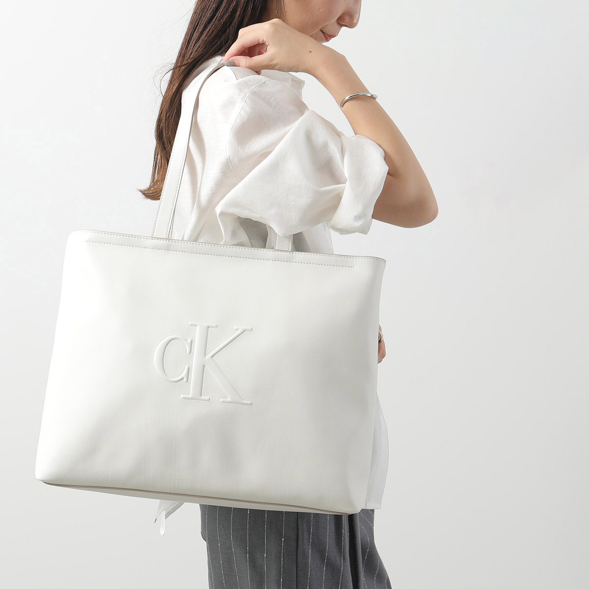 Calvin Klein カルバンクライン トートバッグ SCULPTED SLIM TOTE スカルプテッド スリム トート LV04K3070G レディース 鞄 カラー2色 | Calvin Klein | 01