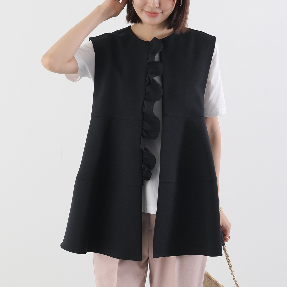 anana（アナナ） ベスト a69-007 レディース フリル ペプラム