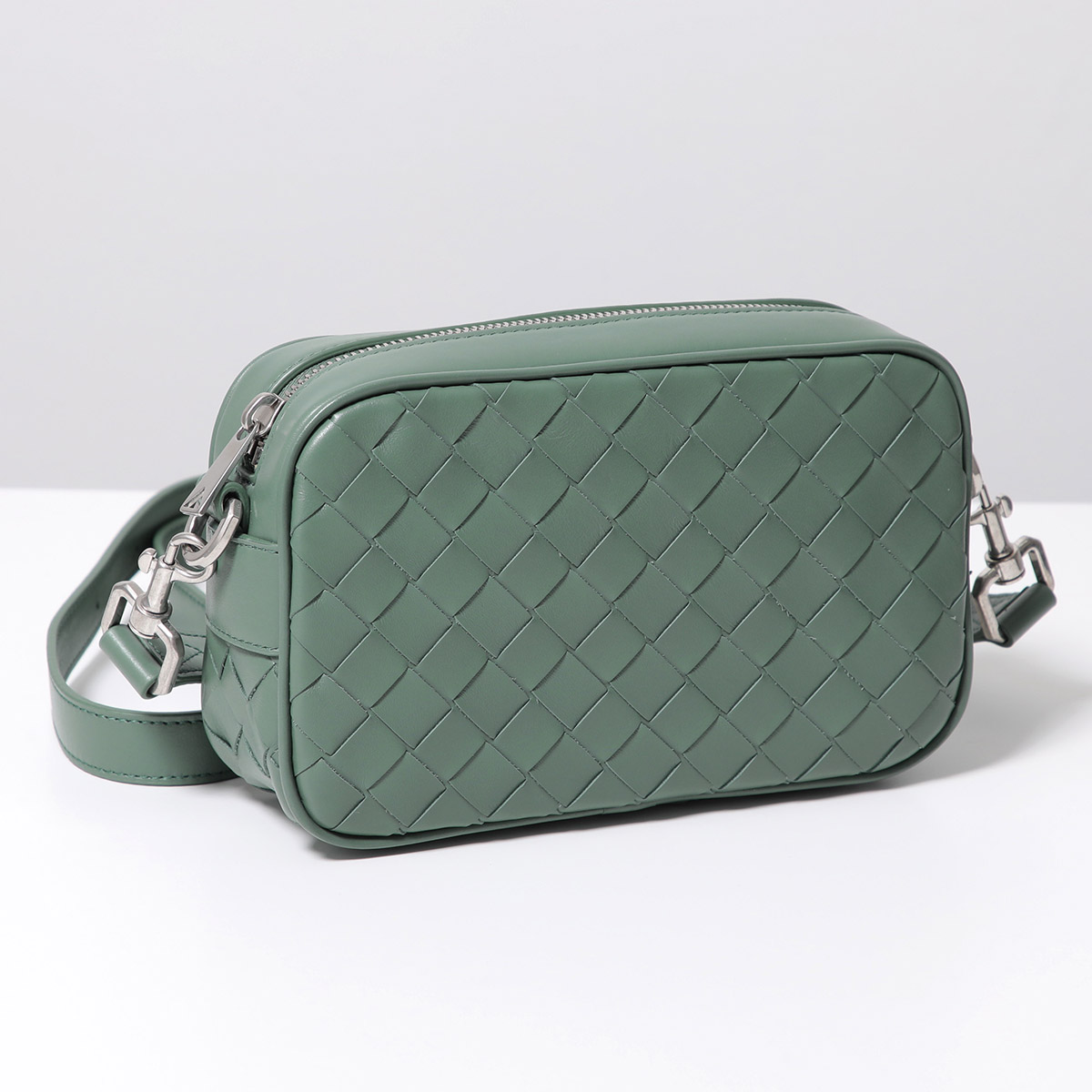 BOTTEGA VENETA ボッテガ カメラ ショルダーバッグ 関税送料無料 関税負担なし☆BOTTEGA VENETA カセット カメラバッグ (BOTTEGA