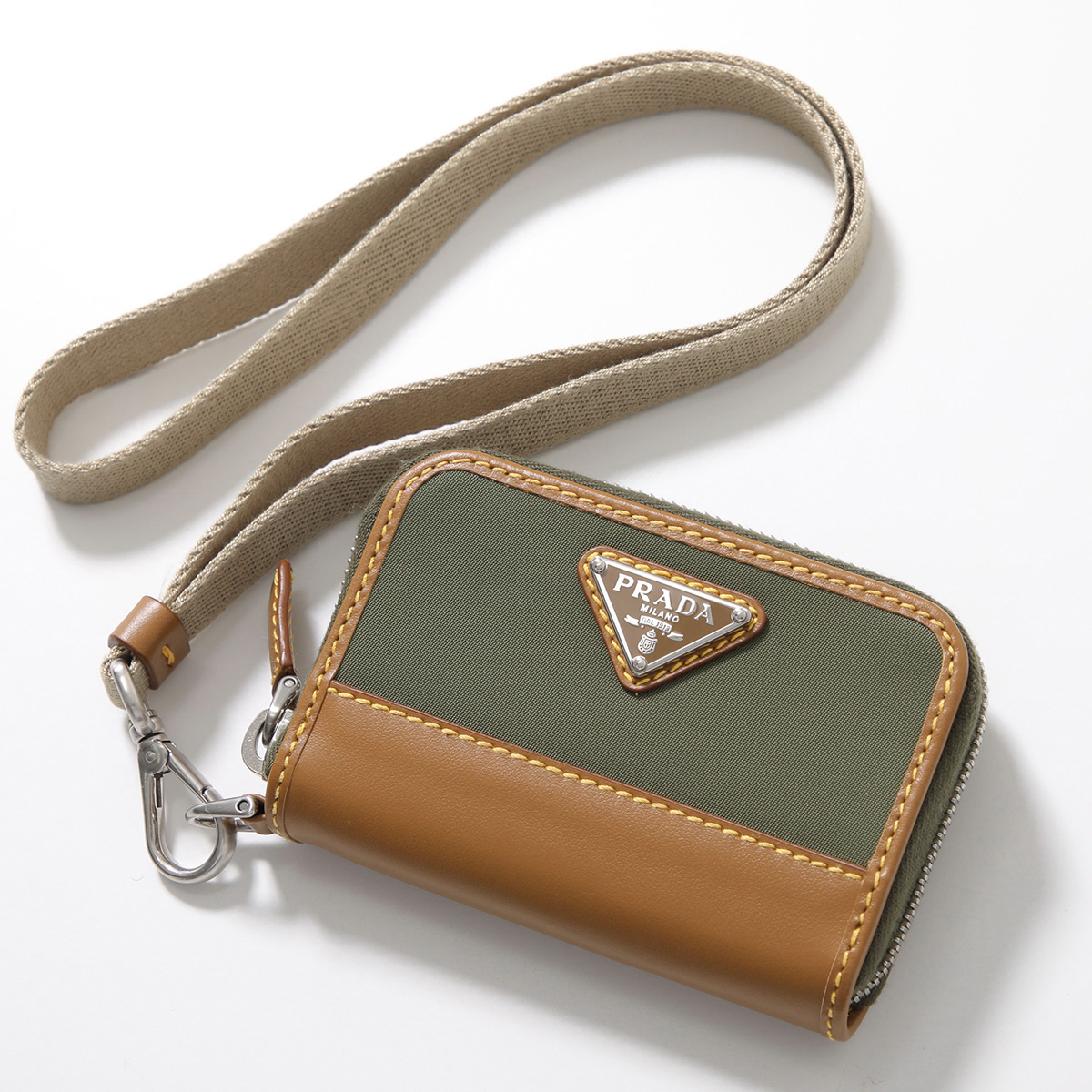 PRADA プラダ コインケース カード入れ パスケース ゴールド金具 レザー 楽天市場】PRADA プラダ コインケース 1MM268 QWA レディース