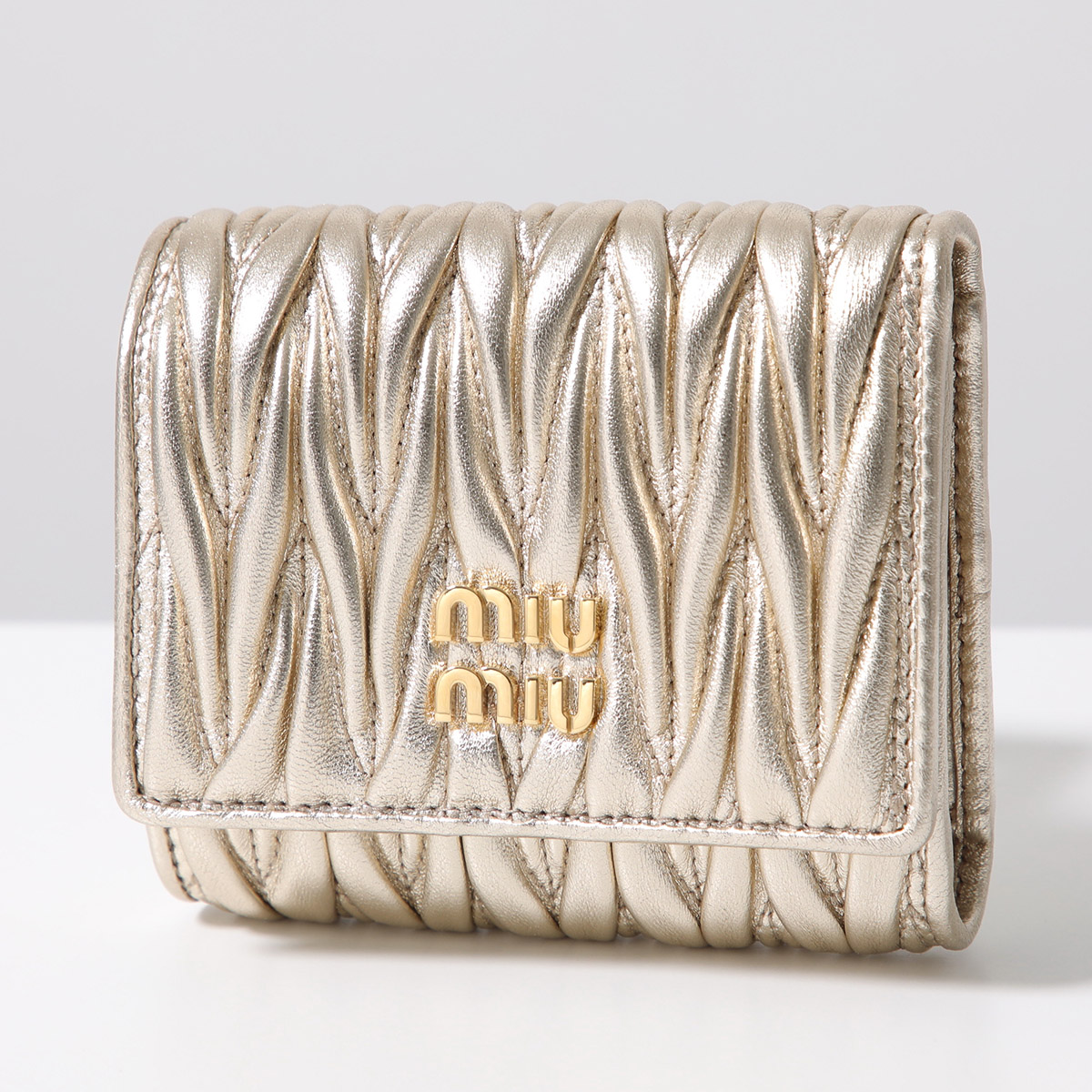 miu miu レディース三つ折財布｜財布｜ファッション おすすめ