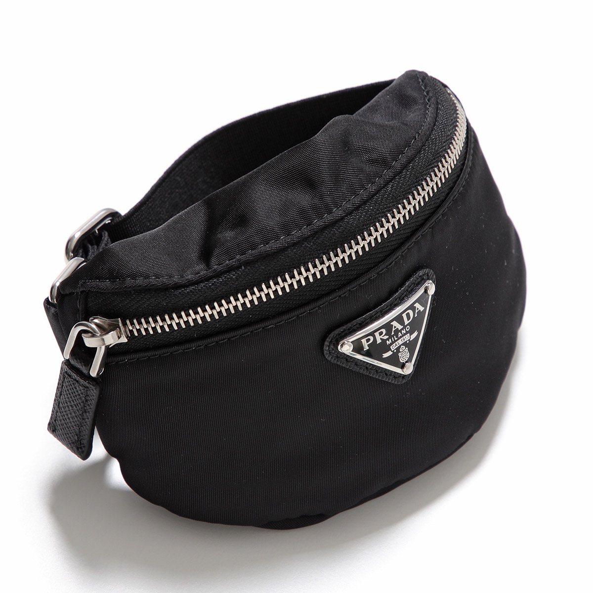 PRADA 美品✨プラダ ナイロン ポーチ ミニポーチ ネイビー 新作！PRADA 直営店買付 ナイロン ミニポーチ 1TT119_2DMV