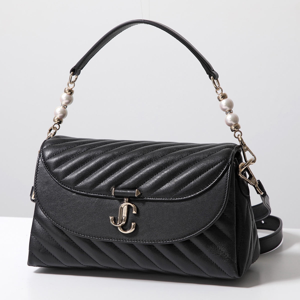 【美品】ジミーチュウ ショルダーバッグ チェーン ロゴ タッセル レザー 黒 JIMMY CHOO Jimmy Choo ジミーチュウ ショルダーバッグ AVN