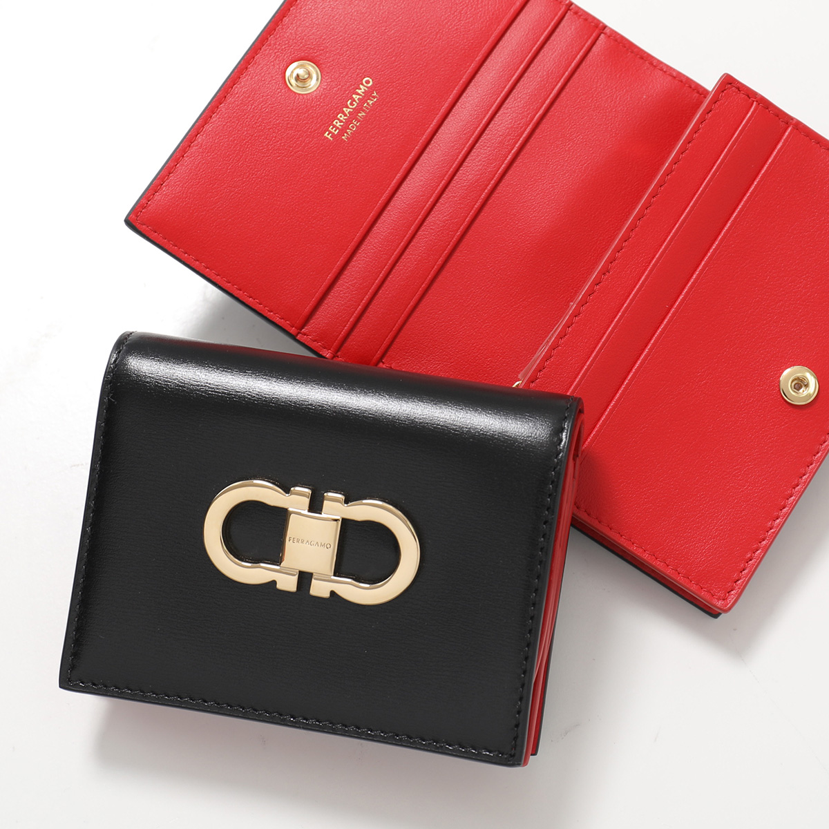 FERRAGAMO レディース二つ折り財布｜財布｜ファッション