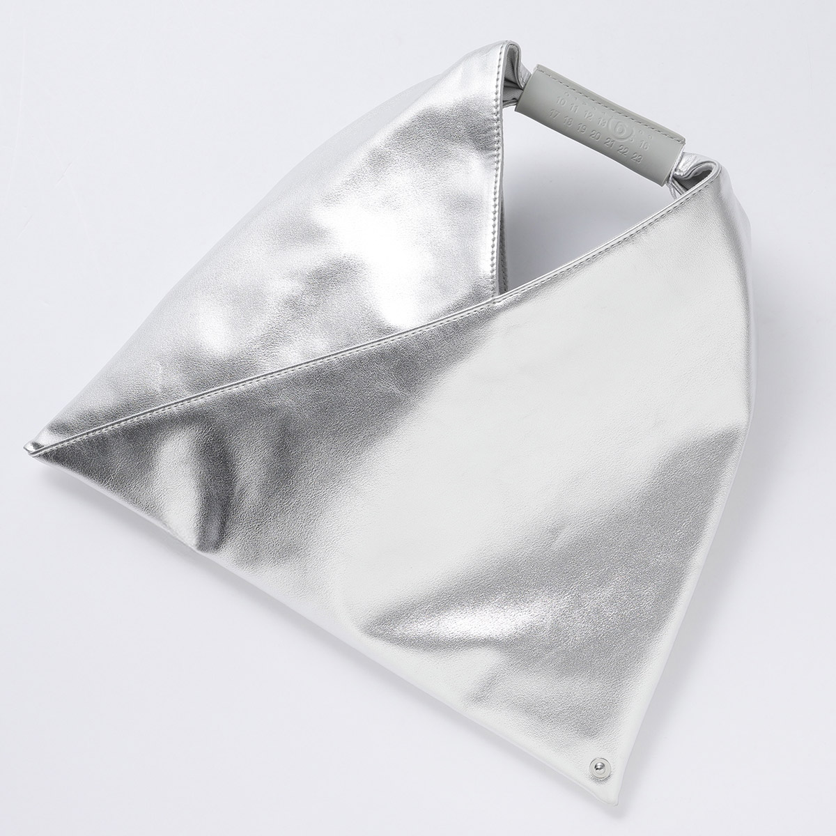 取置き　マルジェラ MM6　トライアングル　ハンドバッグ MM6 Maison Margiela（ｴﾑｴﾑｼｯｸｽ ﾒｿﾞﾝ ﾏﾙｼﾞｪﾗ）の「MM6 Maison