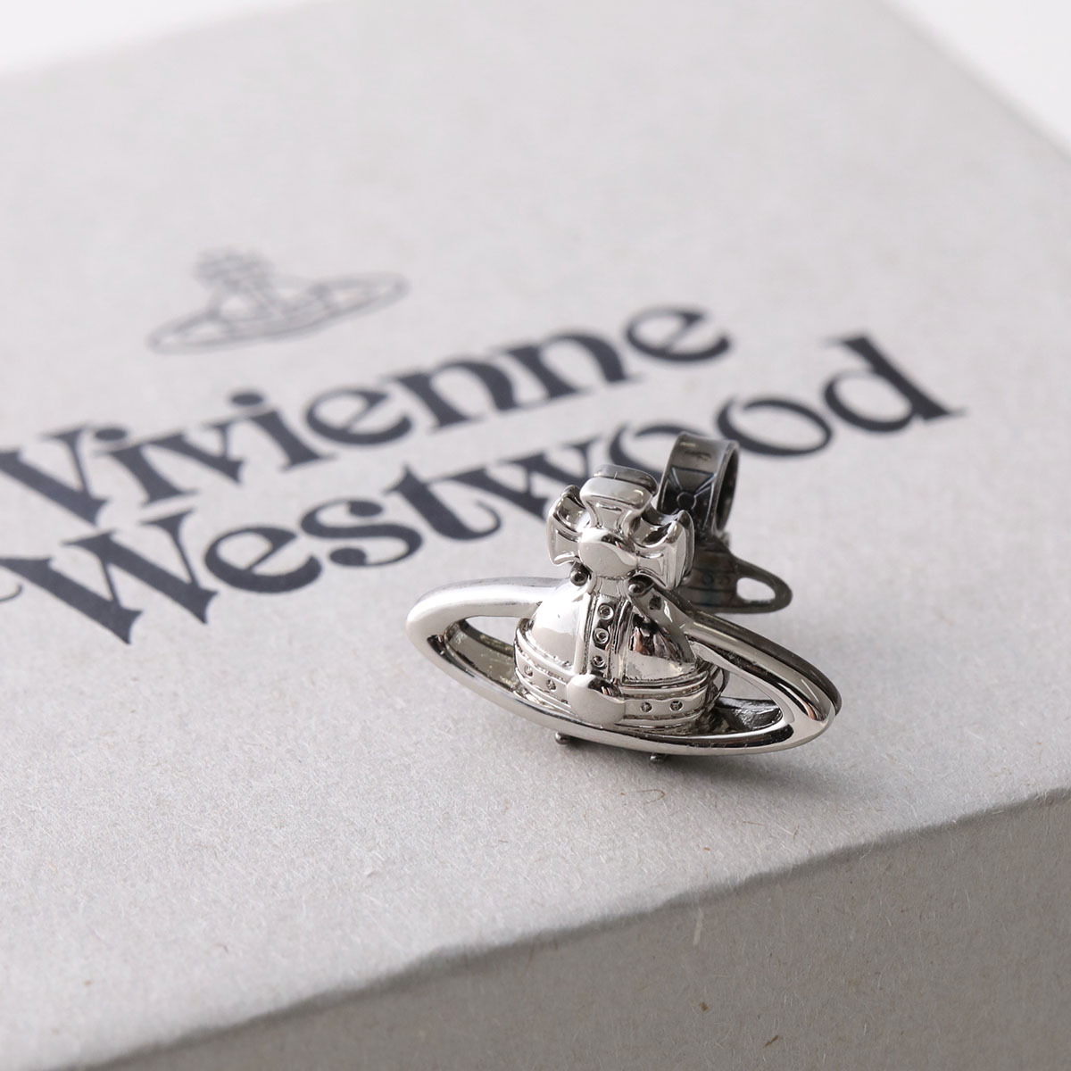 Vivienne Westwood（ヴィヴィアンウエストウッド） ピアス 62010046