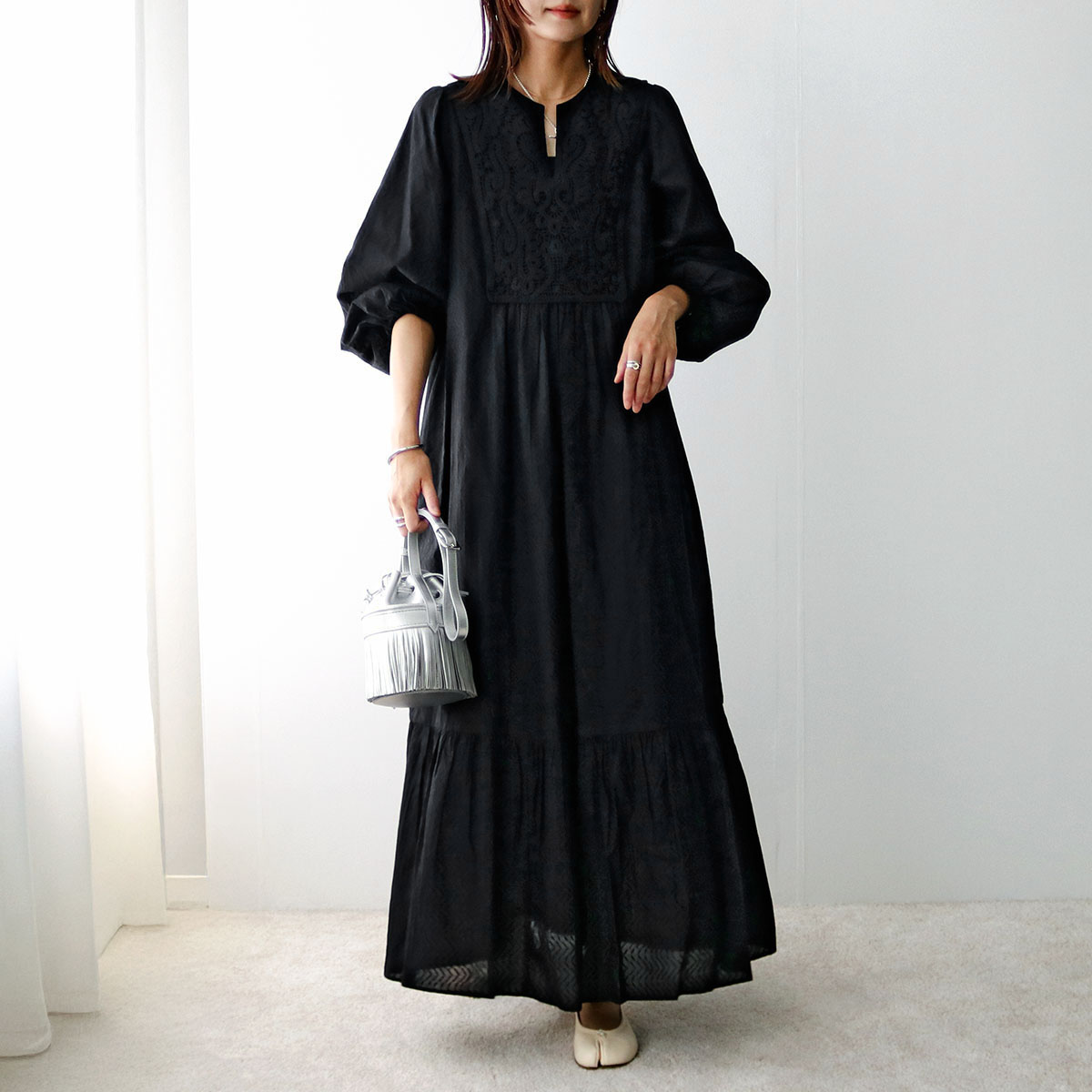 ヌキテパワンピース Cotton Jacquard Lily Print Shirring Dress | Pasand by ne