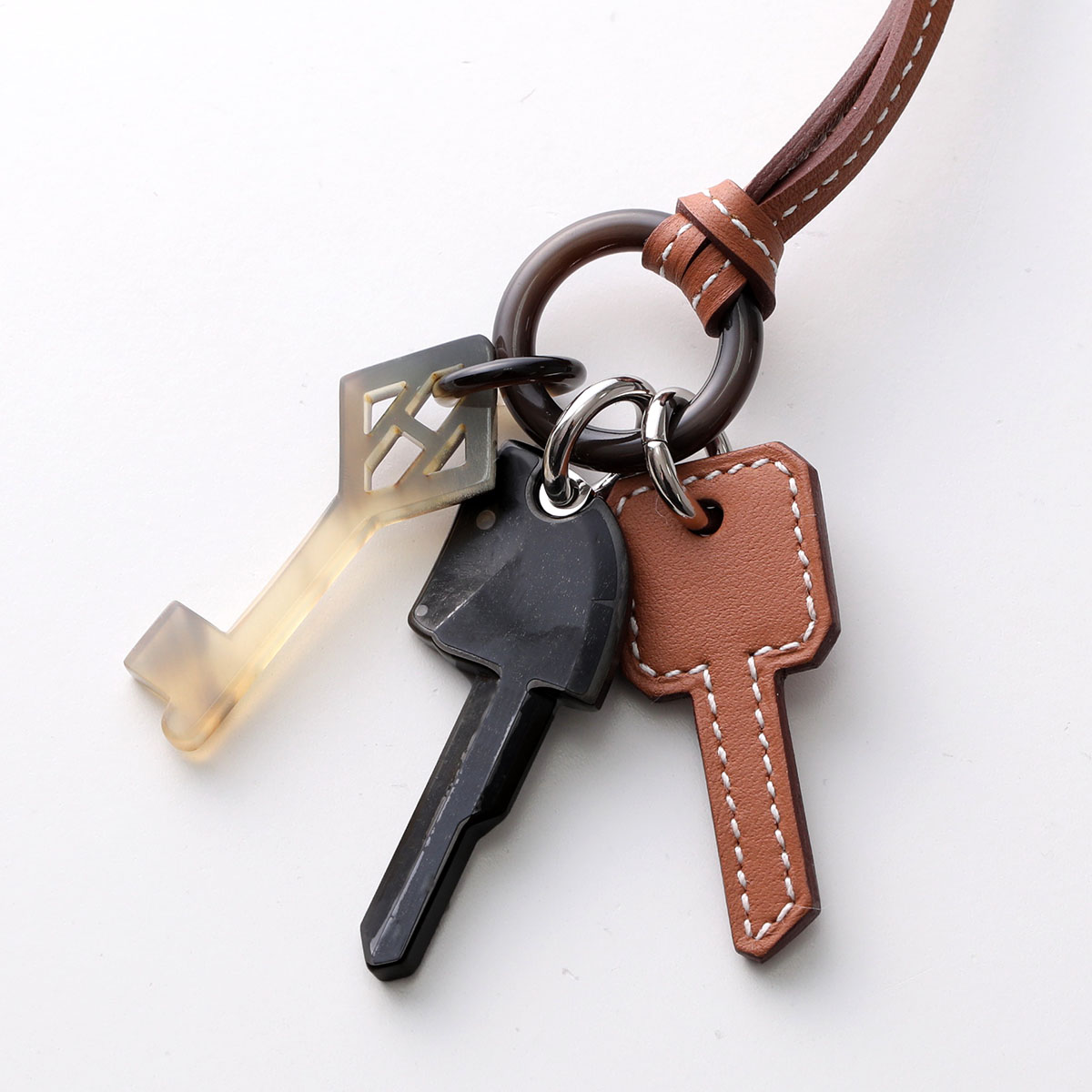 SALE!! HERMES ♡バッファローホーン人気 お洒落 可愛い ネックレス バッファローホーン ネックレス エルメス（レディース