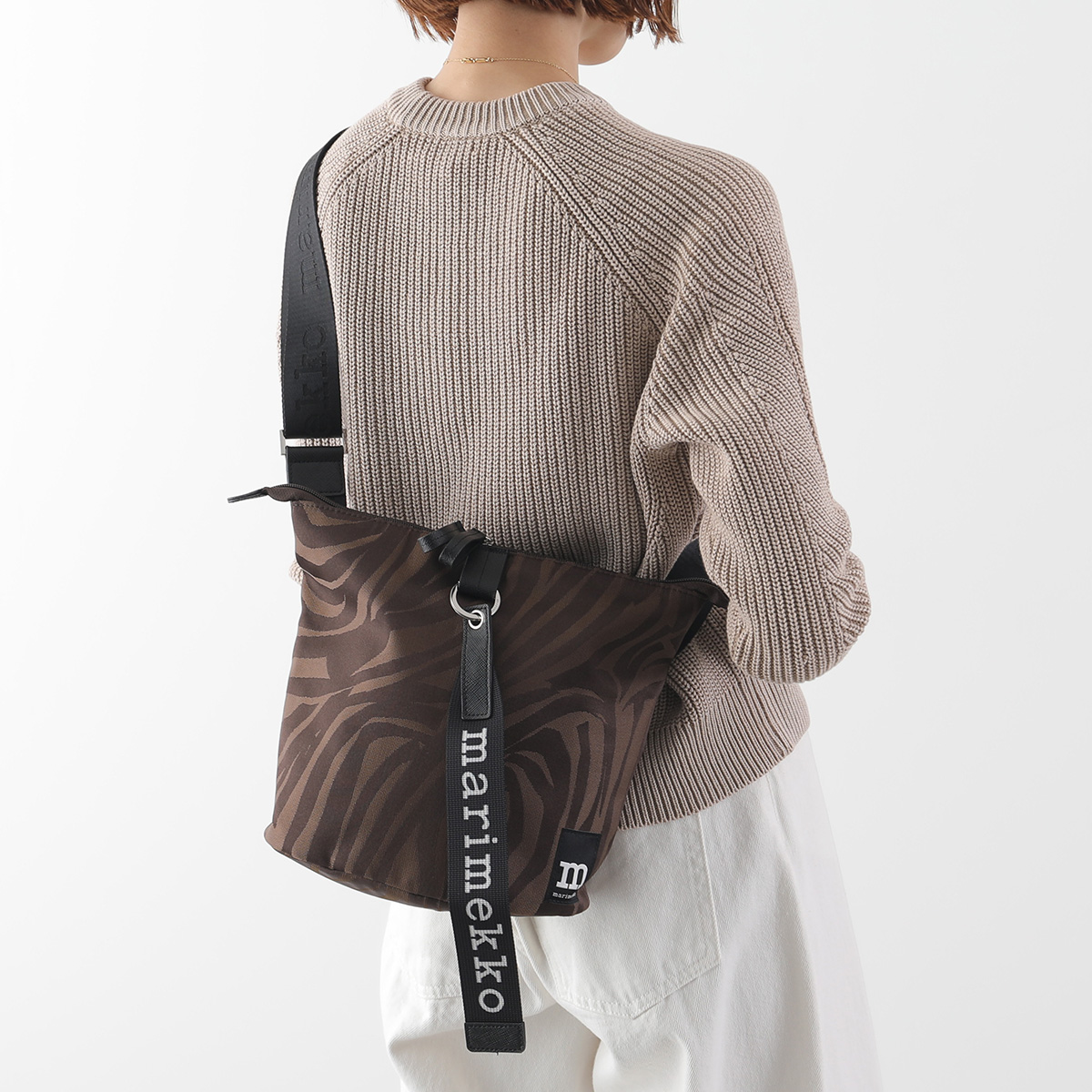 マリメッコ　ショルダー　羊革　バッグ marimekko マリメッコ ショルダーバッグ Carry All Jokuraita