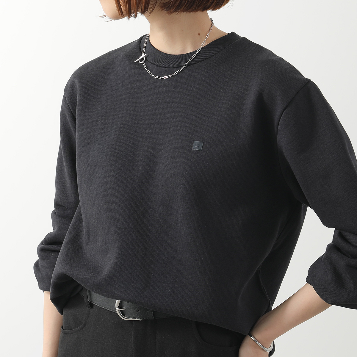 た*ろ様 Acne Studios★裏起毛レディーススウェット た*ろ様 Acne Studios☆裏起毛レディーススウェット ACNE