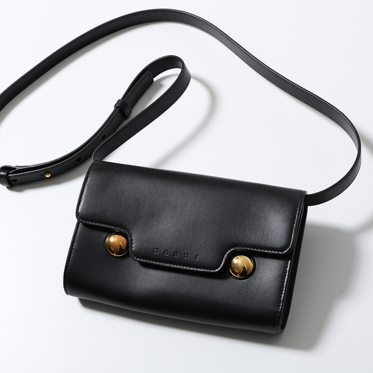 【極美品】MARNI マルニ　ショルダーバッグ　ウォレット　レザー　ロゴ マルニ】レザーショルダーバッグ – GQ SHOP