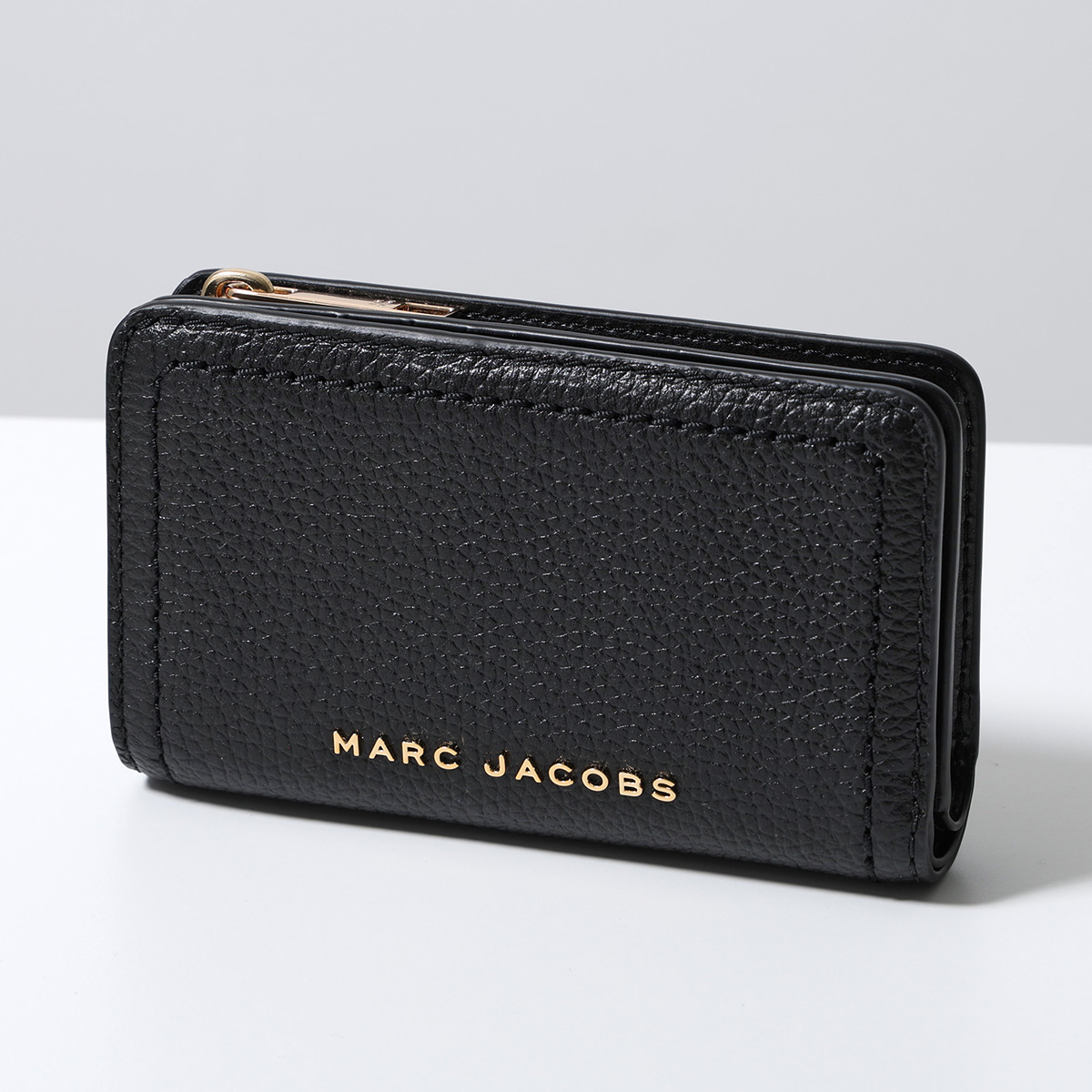 【みゆみゆ】※専用のため購入不可 MARC JACOBS 折り財布 みゆみゆ】※専用のため購入不可 MARC JACOBS 折り財布 Amazon