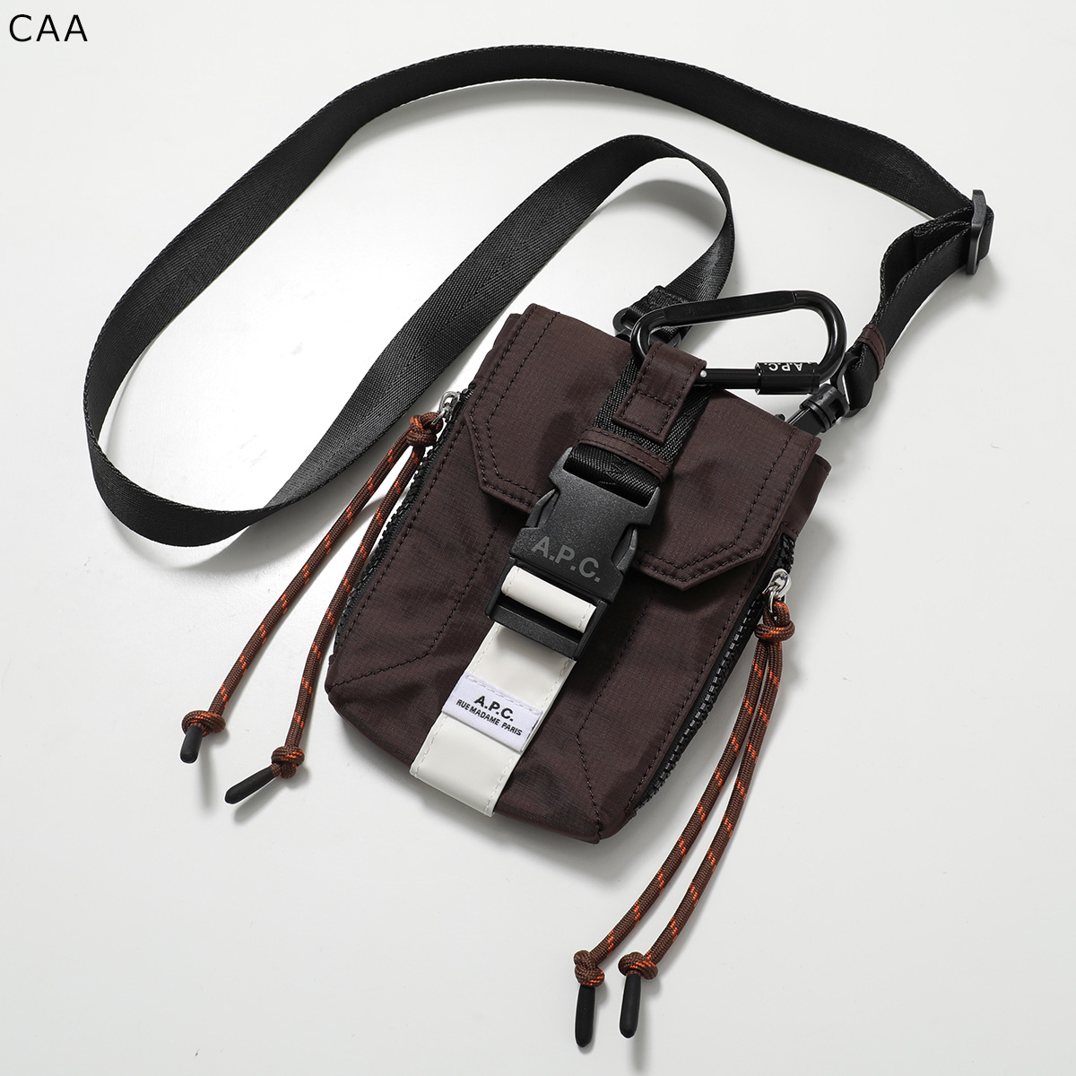 APC A.P.C. アーペーセー ショルダーバッグ crossbody pouch trek PAAFH H61733 PAAGR H61733 メンズ クロスボディ ロゴ ナイロン ミニバッグ 鞄の画像