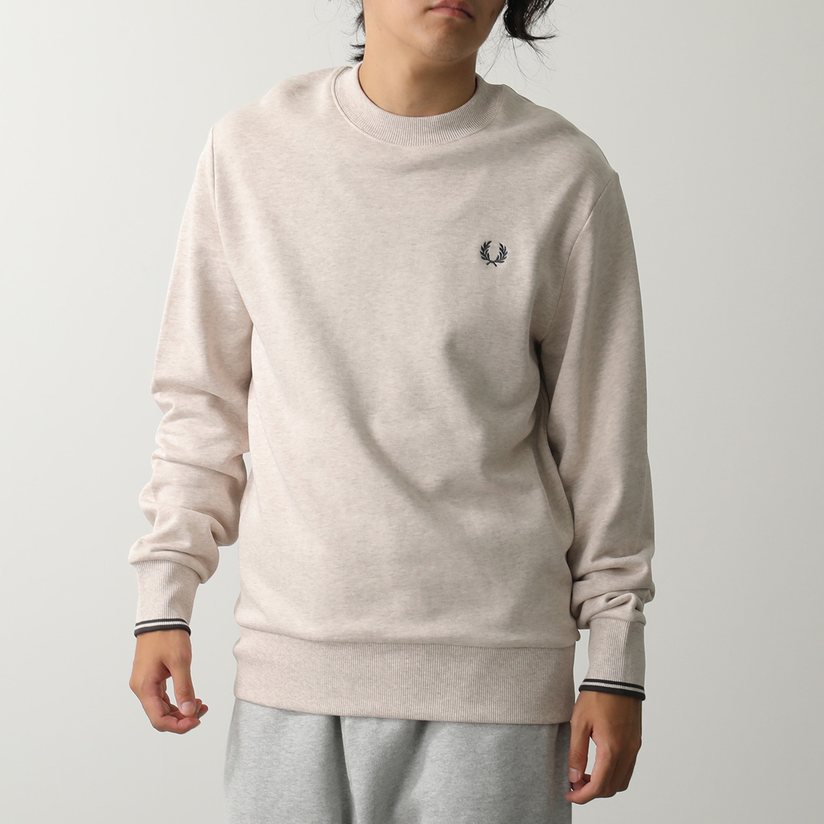 FRED PERRY（フレッドペリー） スウェット Crew Neck Sweatshirt M7535