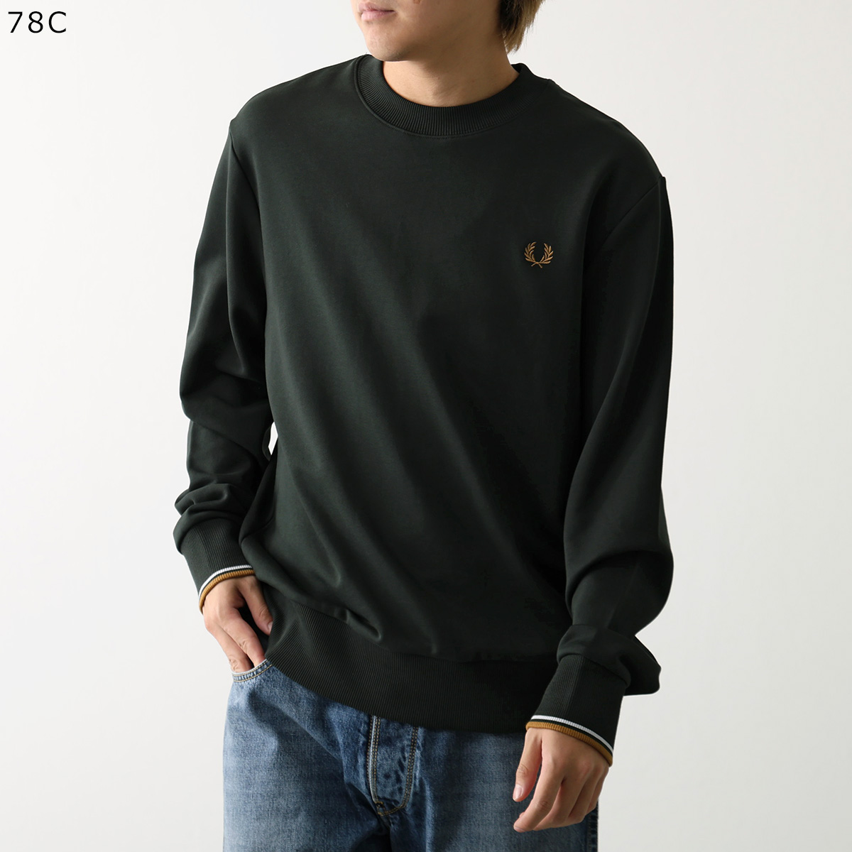 新品未使用 FRED PERRY フレッドペリー M7535 スウェット L FRED PERRY（フレッドペリー） スウェット Crew Neck Sweatshirt M7535