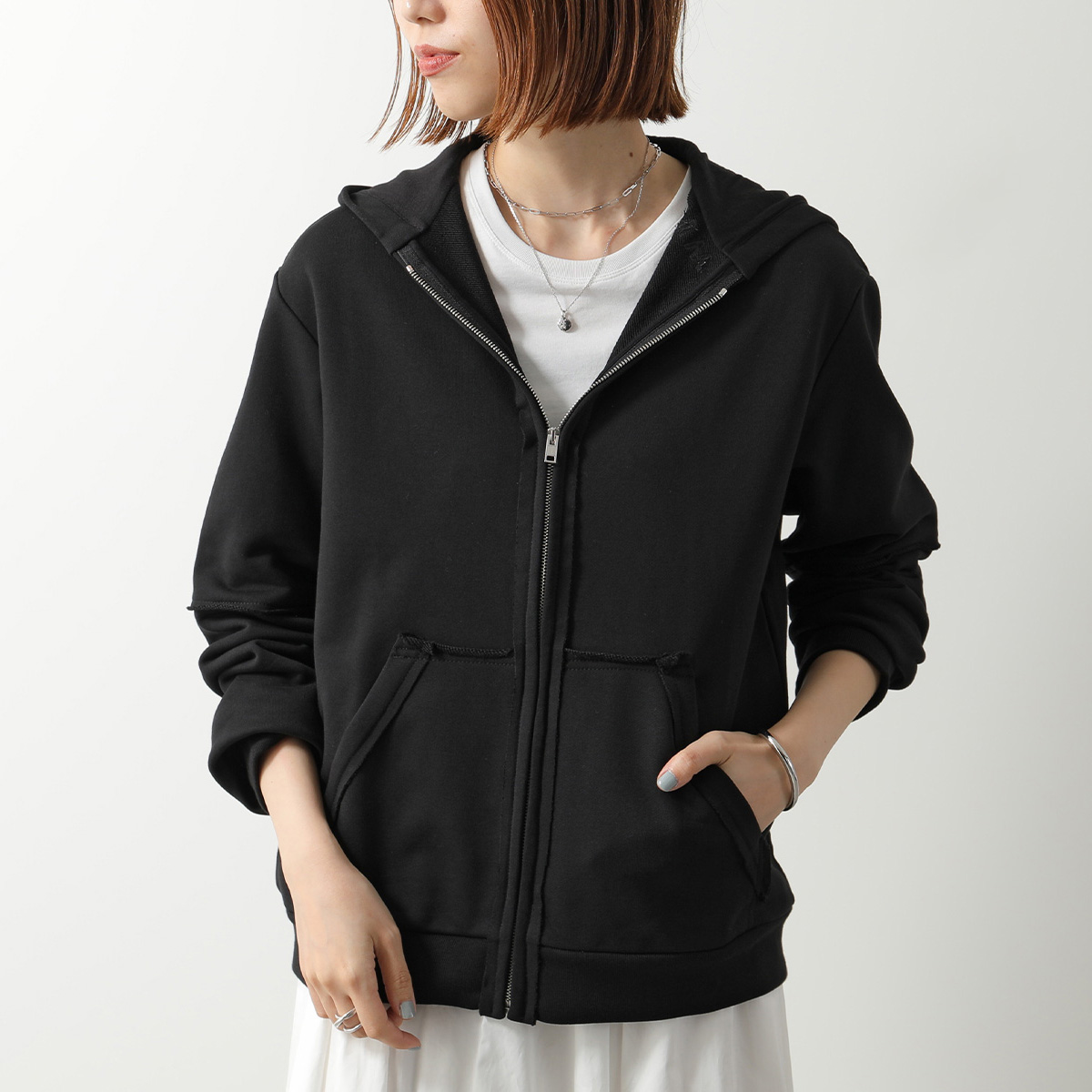 【美品】MARNI マルニ ナイロンジャケット SIZE 44ブラック グリーン 美品】MARNI マルニ ナイロンジャケット SIZE 44ブラック グリーン