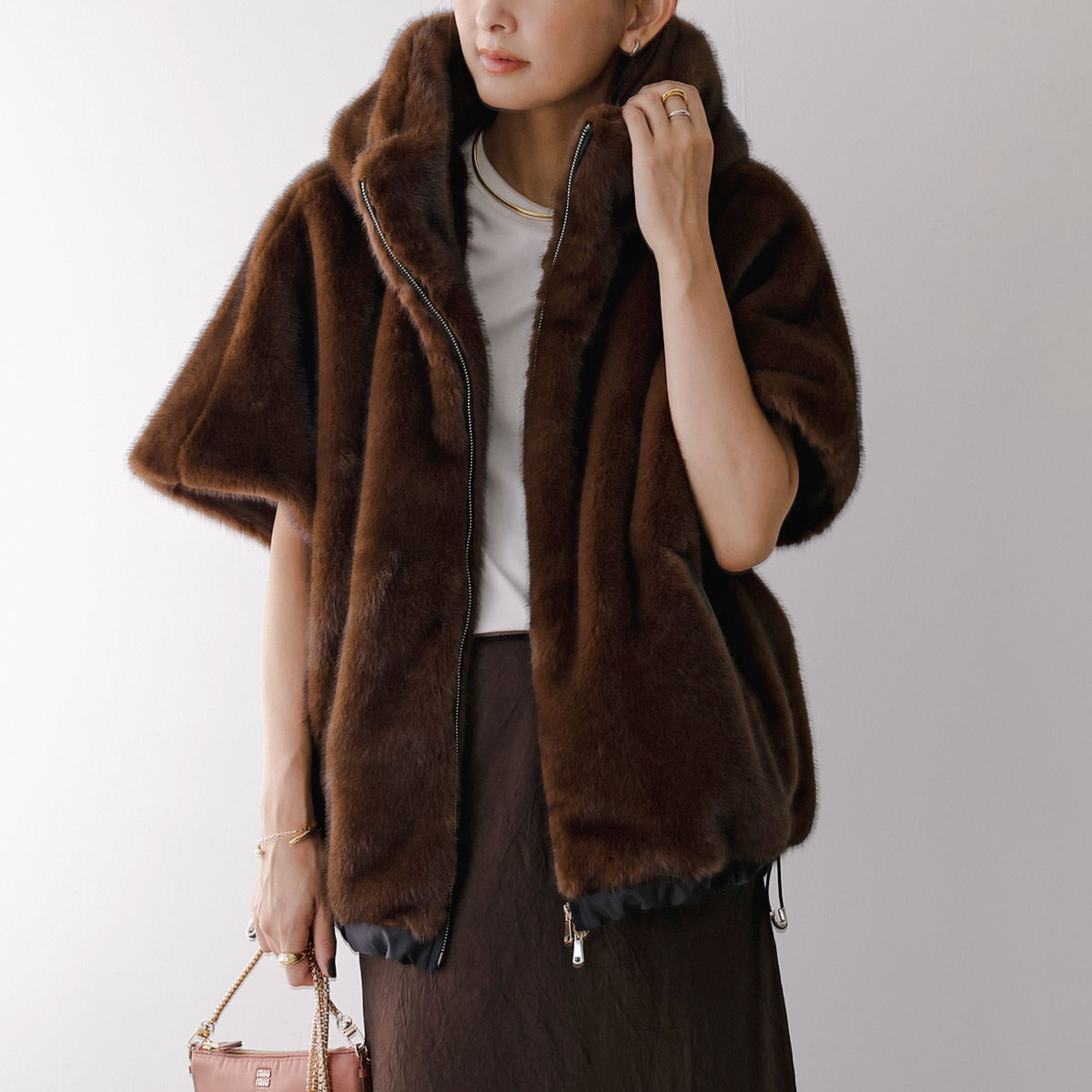 Eimee Law エイミーロウ　フーディ　ポンチョ　コート　ブルゾン Eimee Law エイミーロウフーディポンチョコートブルゾン