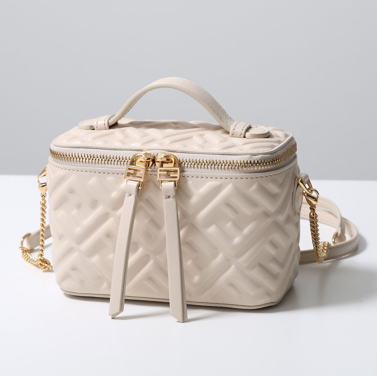 FENDI（フェンディ） ショルダーバッグ VANITY ヴァニティ 8BS108 AAJD