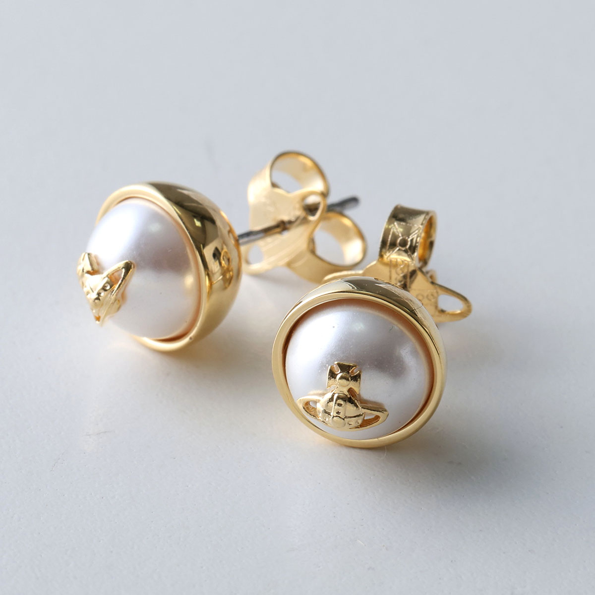 Vivienne Westwood（ヴィヴィアンウエストウッド） ピアス OLGA オルガ