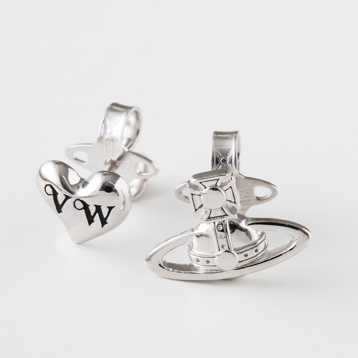 Vivienne Westwood（ヴィヴィアンウエストウッド） ピアス LEODARIA