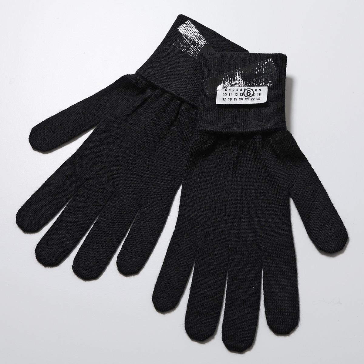 MM6 エムエムシックス メゾンマルジェラ 手袋 SH2TS0002 M13199