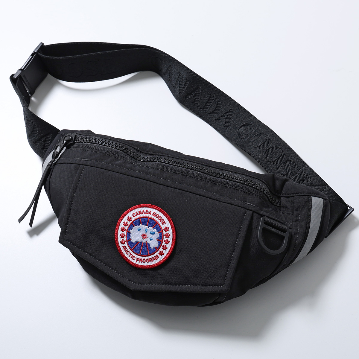 CANADA GOOSE（カナダグース） ボディバッグ 8833U Waist Pack